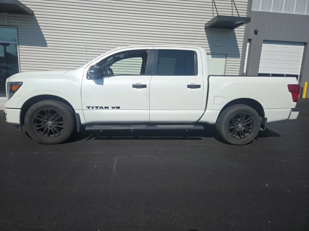 Used 2018 White Nissan SV image 8
