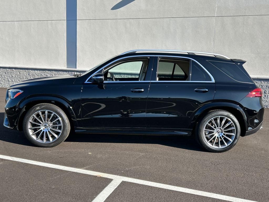 New 2026 Black Mercedes-Benz GLE 450 image 4