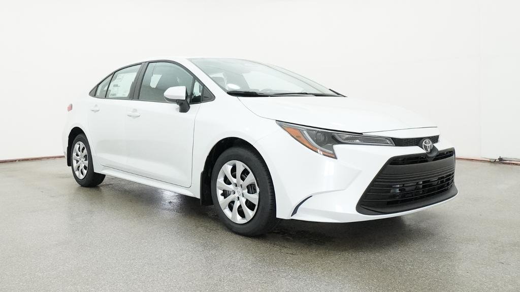 New 2026 Wind Chill Pearl Toyota LE image 9