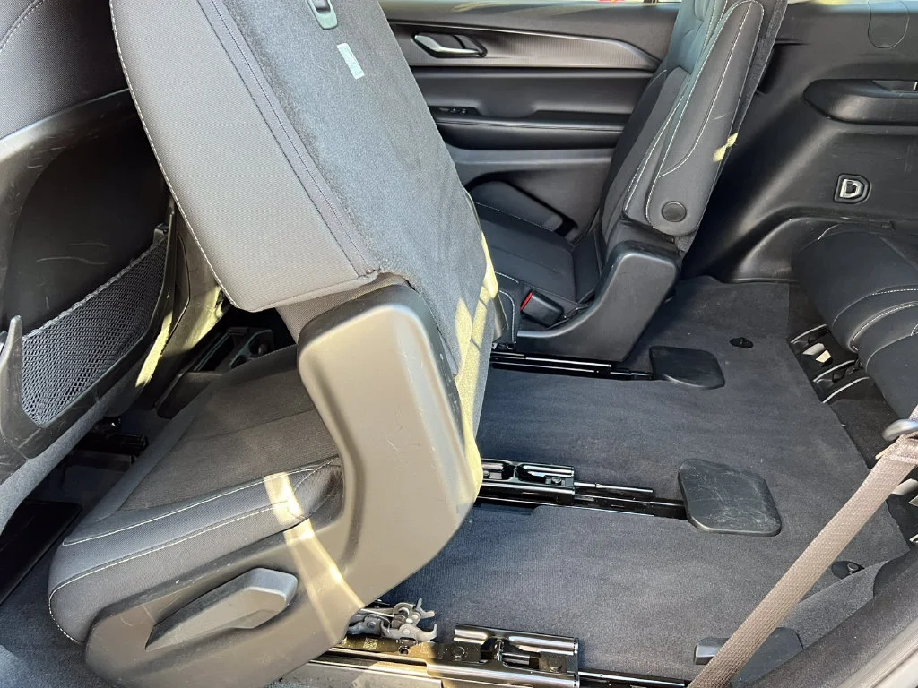 Used 2023 Black Jeep Laredo image 8
