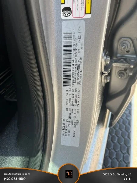Used 2019 Gray Ram Big Horn Pickup 4D 5 1/2 ft image 28