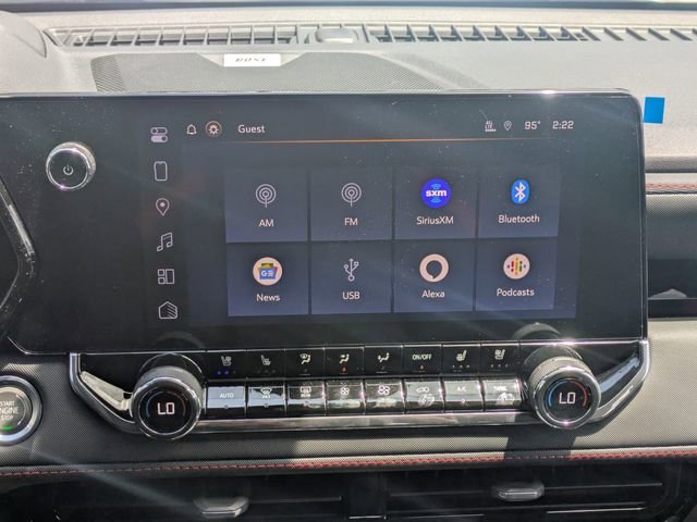 2025 Chevrolet Colorado Z71 - Photo 18