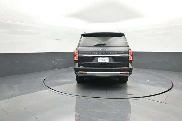 Used 2022 Dark Matter Metallic Ford Limited image 6