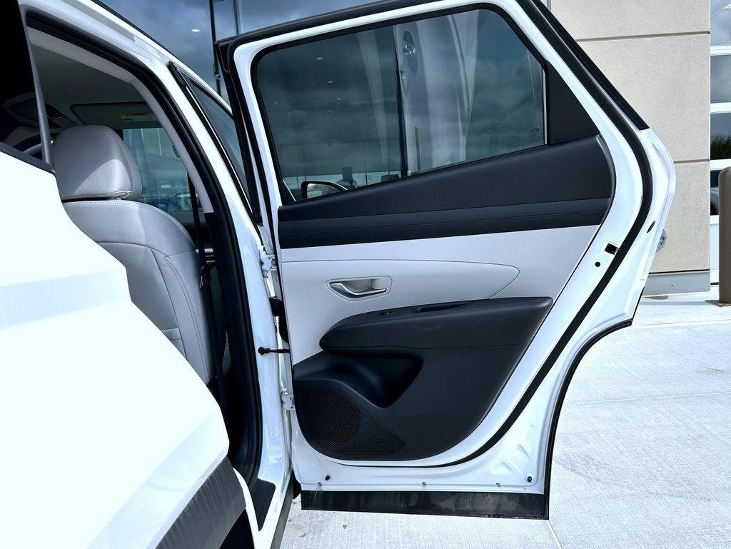 New 2026 White Pearl Hyundai SEL AWD image 17