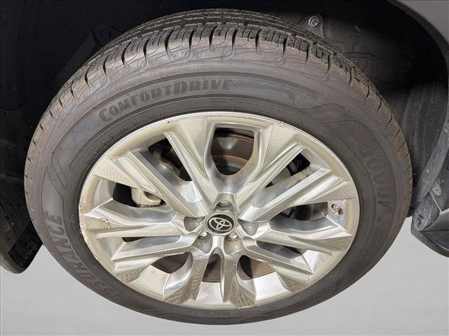 Certified Used 2021 MOON DUST Toyota  image 19