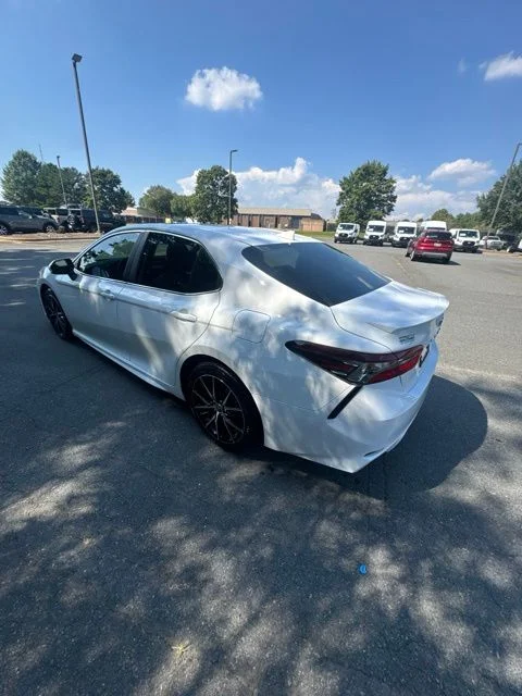 Used 2021 White Toyota SE image 3