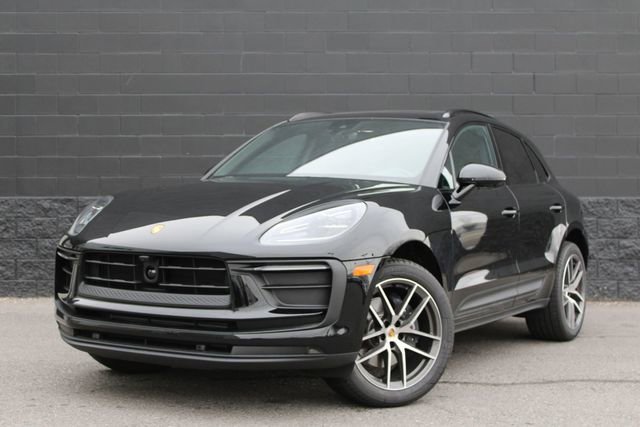 2026 Porsche Macan's photo