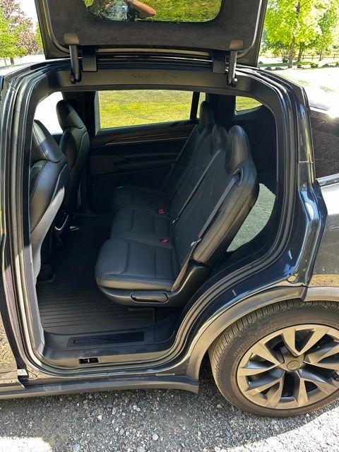 2024 Tesla Model X Long Range - Photo 17