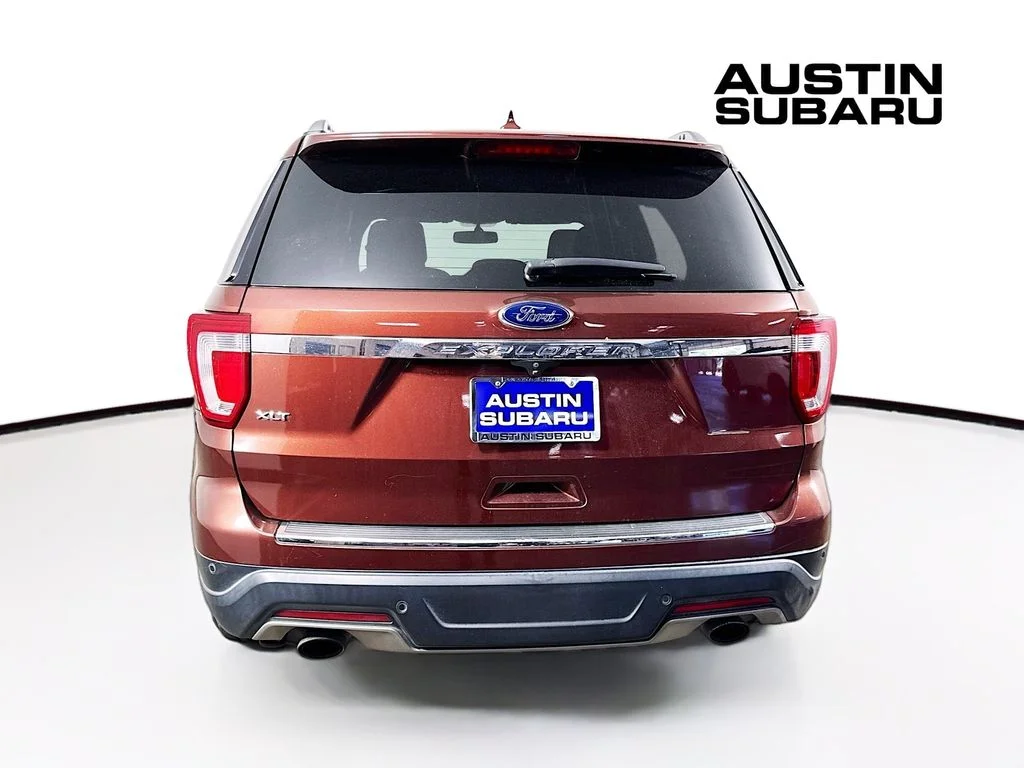 Used 2018 Red Ford XLT image 6