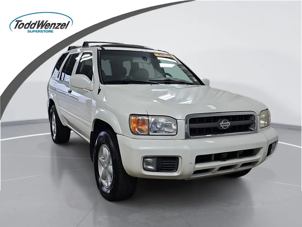 2001 Nissan Pathfinder LE 4X4 4AT's photo