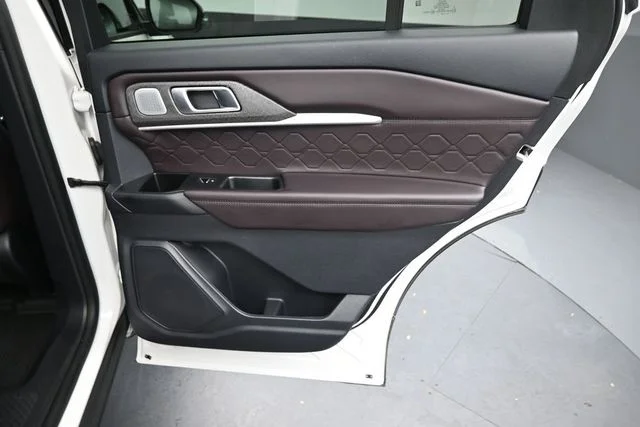 Certified Used 2025 Space White Metallic Ford Platinum image 31