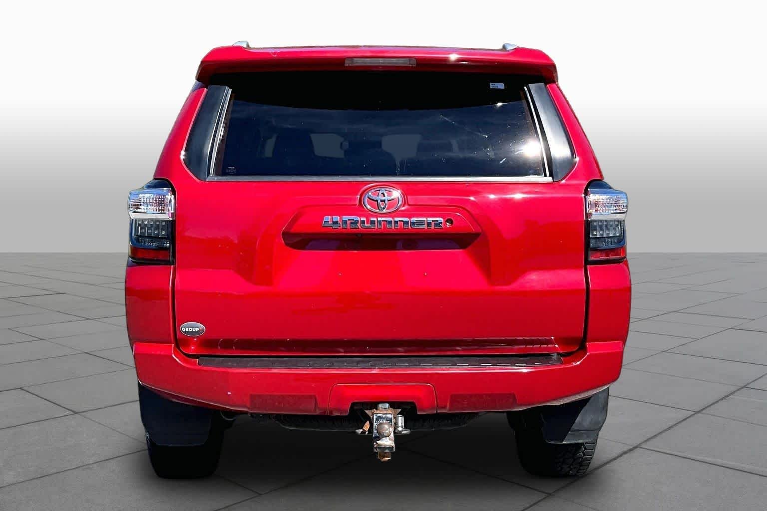 Certified Used 2016 Barcelona Red Metallic Toyota SR5 image 5