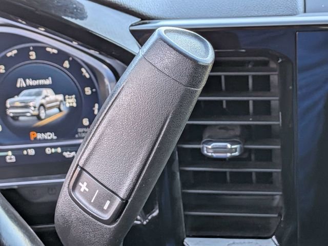 Used 2022 White Chevrolet LT image 30