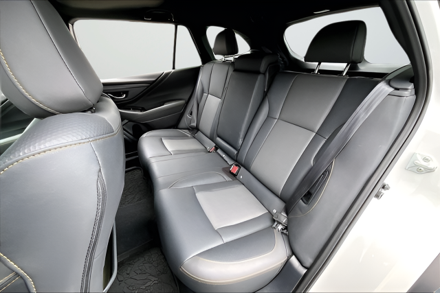 Used 2022 White Subaru Wilderness image 19