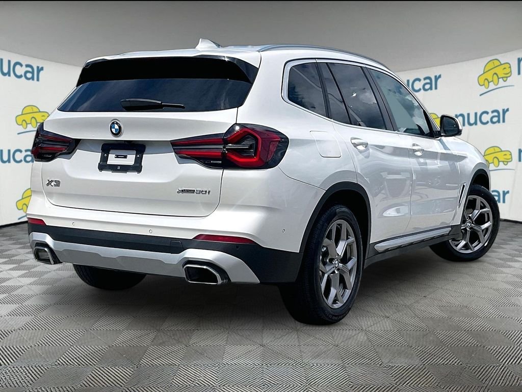 Used 2024 White BMW xDrive30i image 6