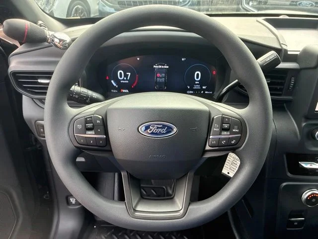 New 2026 Black Ford 4DR AWD POLICE image 24