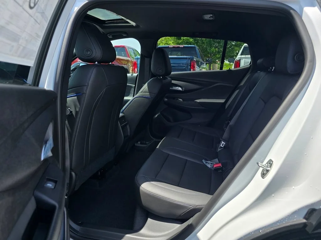 New 2026 Summit White Buick Sport Touring image 25