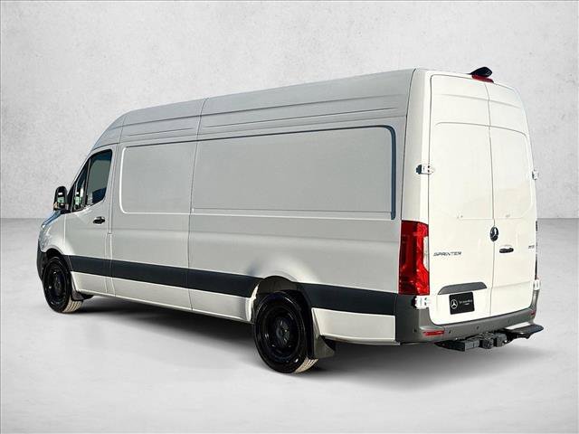 New 2026 Arctic+White Mercedes-Benz  image 34
