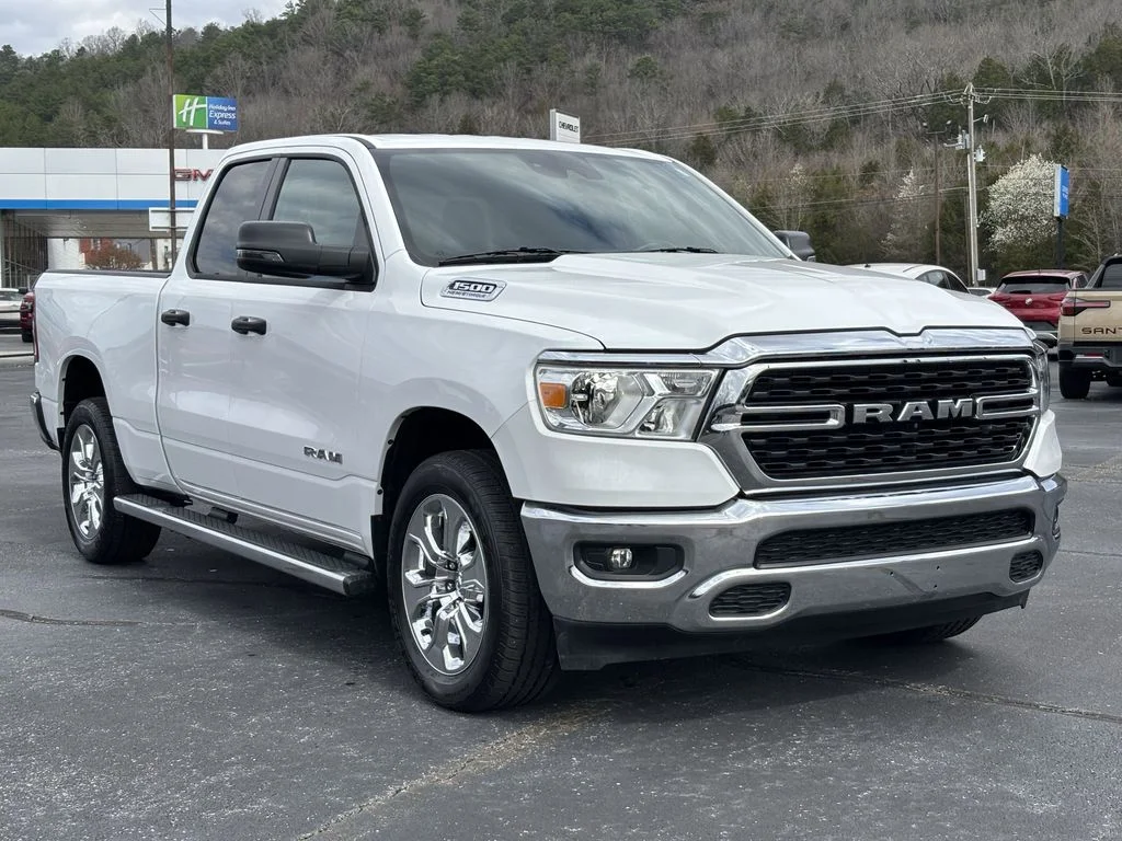 Used 2024 White Ram Big Horn/Lone Star image 4