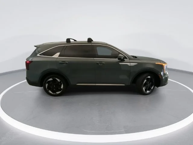 Used 2025 Green Kia EX image 5