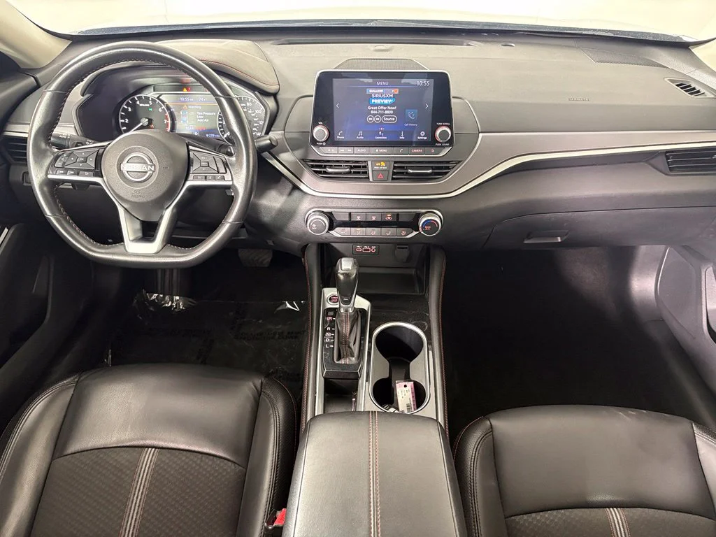 Used 2024 Silver Nissan 2.5 SR image 30