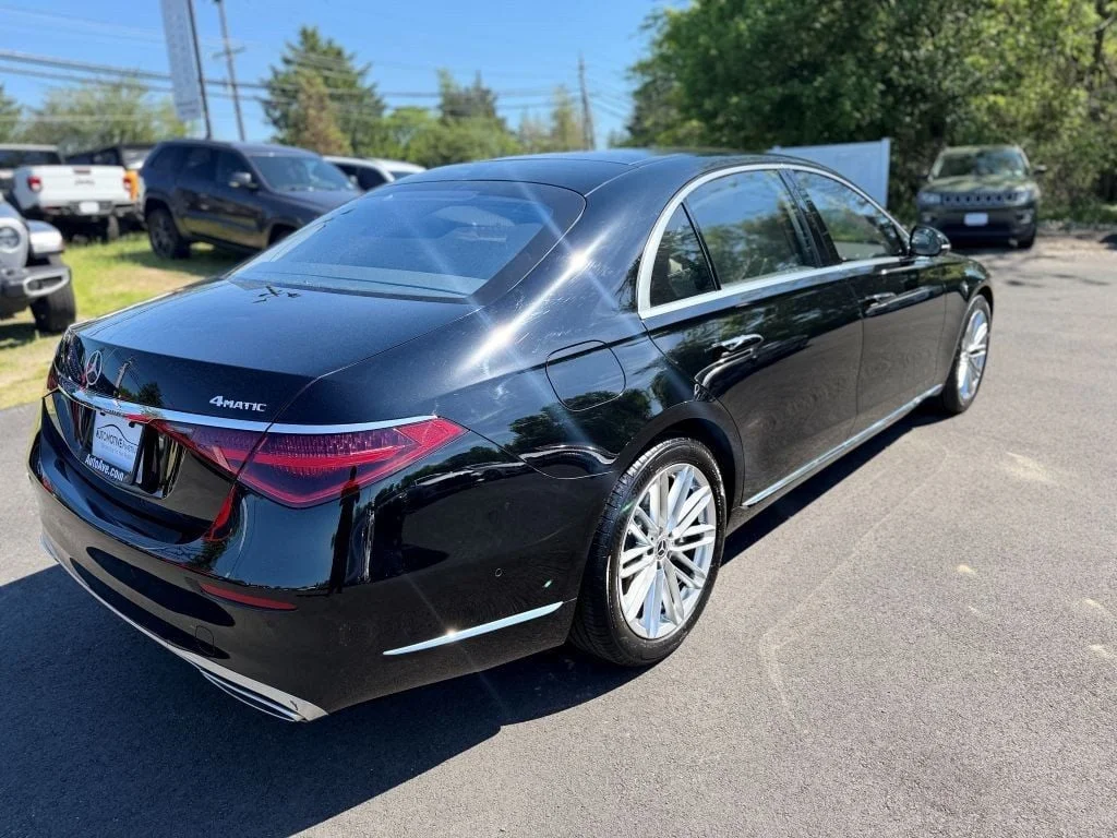 Used 2023 Black Mercedes-Benz S 580 4MATIC® Sedan with Warmth & Comfort Package image 3