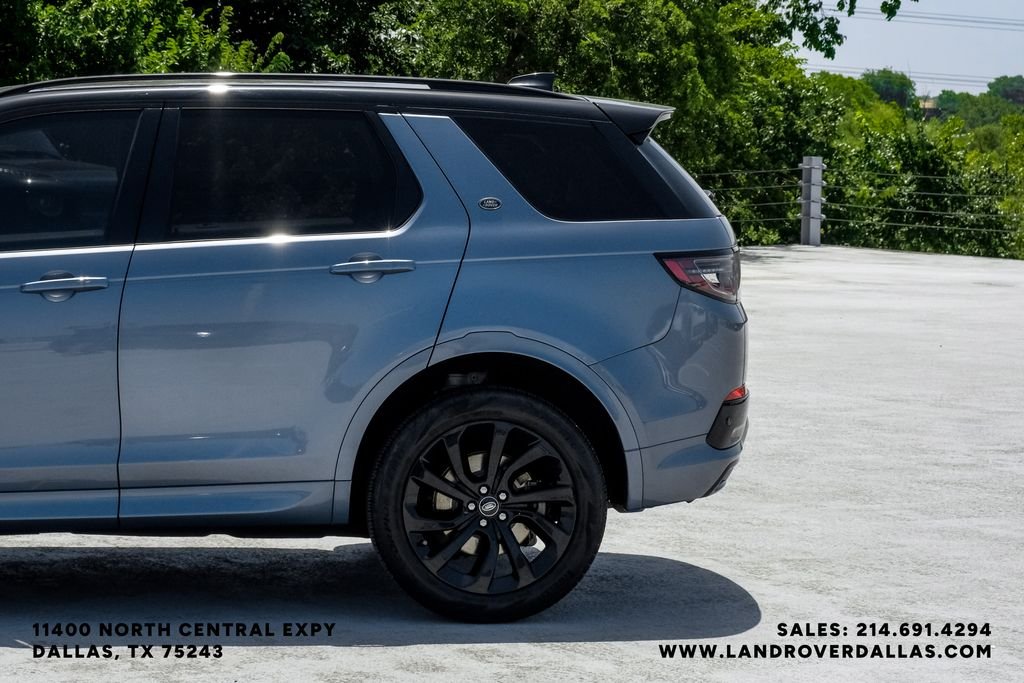 Certified Used 2023 Byron Blue Metallic Land Rover SE R-Dynamic image 11