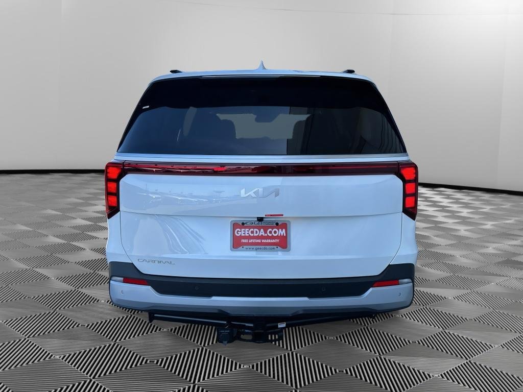 New 2026 Snow White Pearl Kia EX image 5