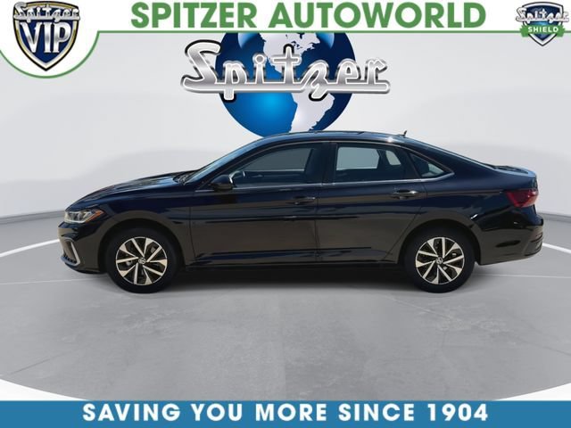 Used 2025 Black Volkswagen S image 6