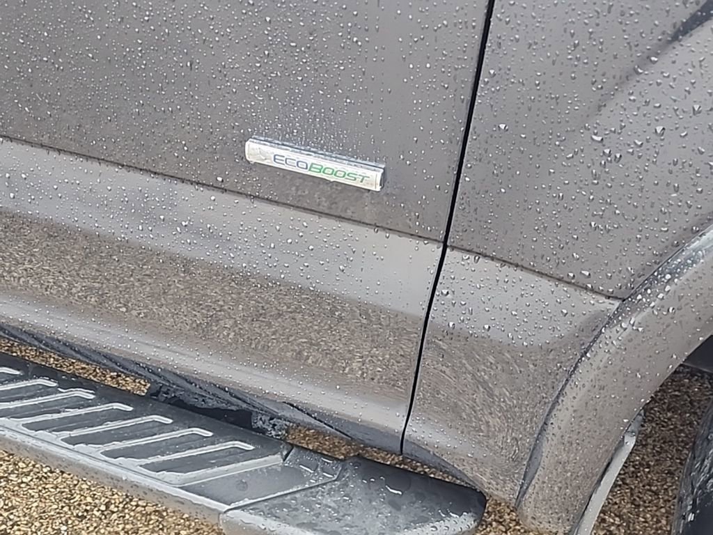 Used 2015 Black Ford XLT image 5