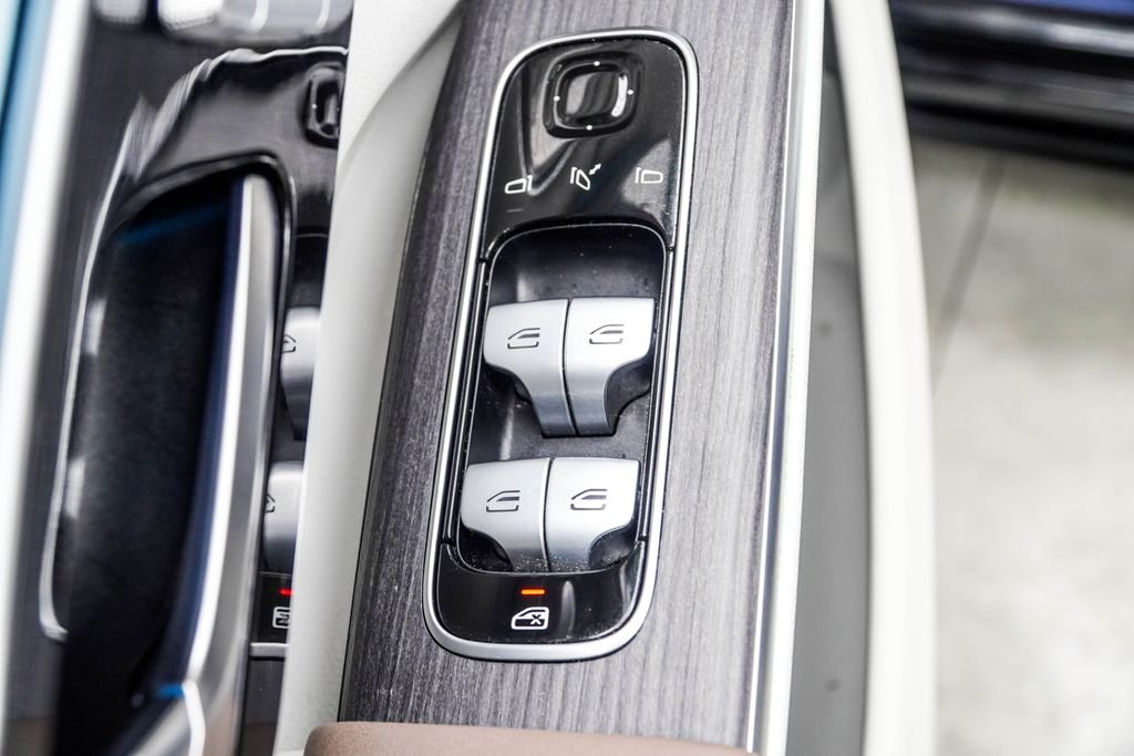 Used 2023 Blue Mercedes-Benz 450 image 43