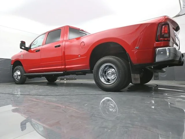 New 2026 Flame Red Clear-Coat Exterior Paint RAM Tradesman image 43