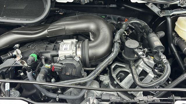 New 2026 Oxford White Ford Base image 32