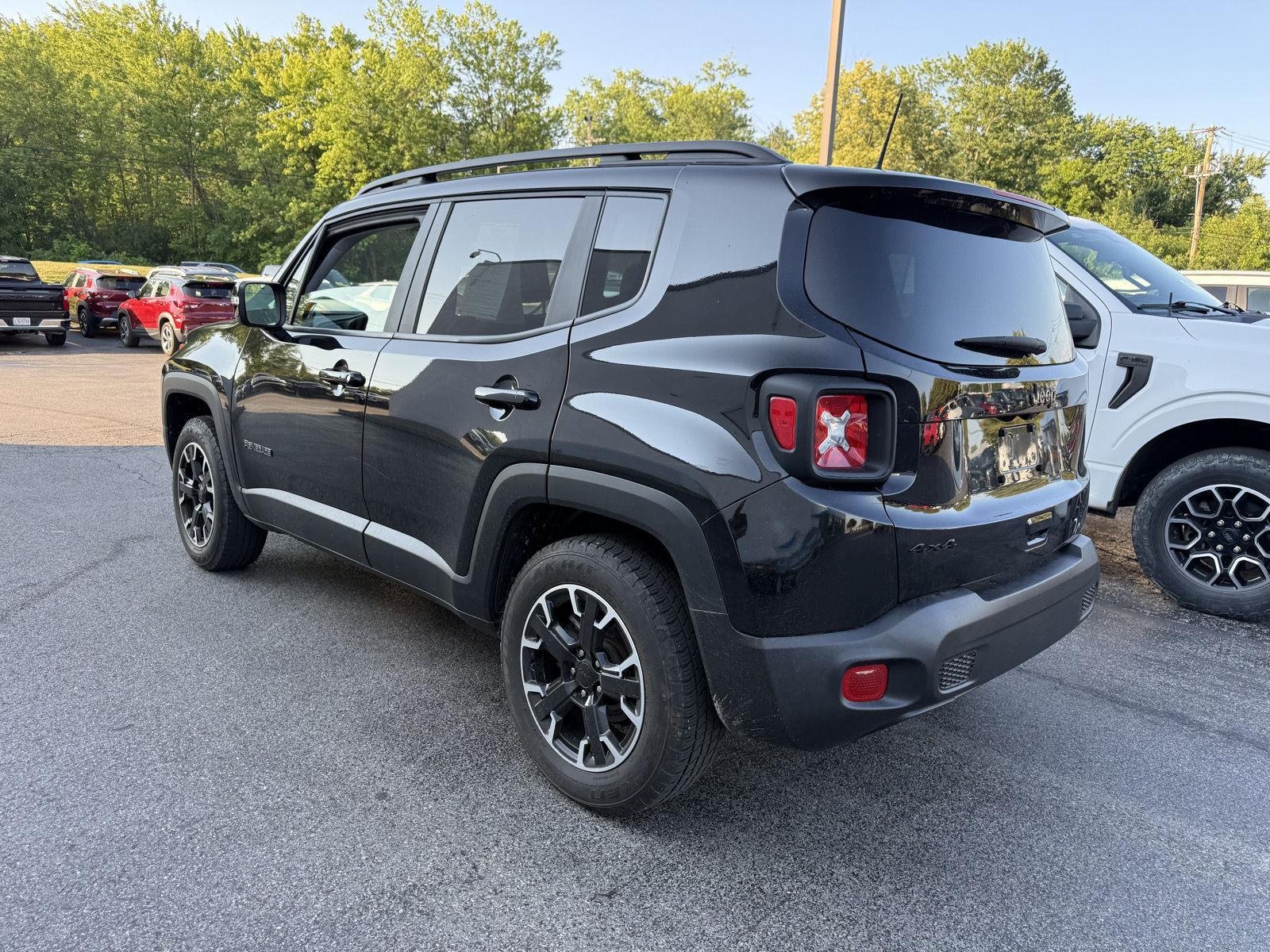 Used 2023 Black Clearcoat Jeep Upland image 3