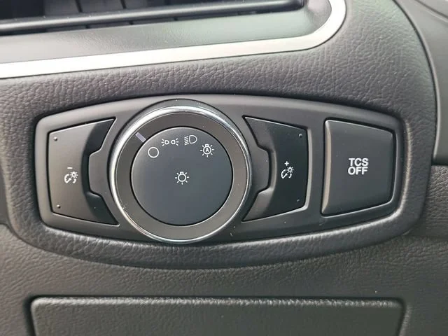 2024 Ford Edge SE - Photo 20