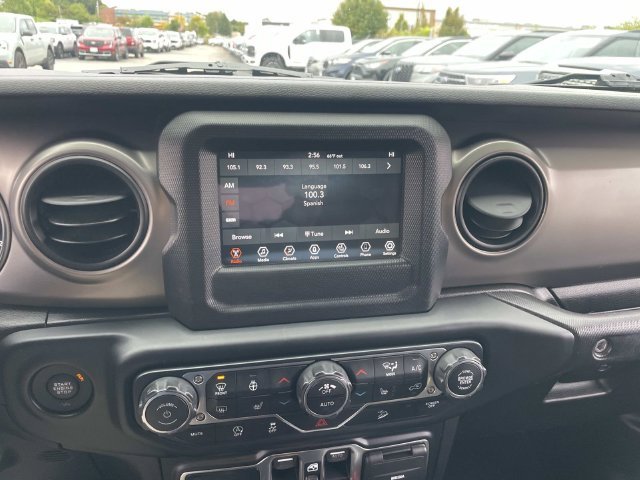 Used 2019 Gray Jeep Unlimited Sport S image 27