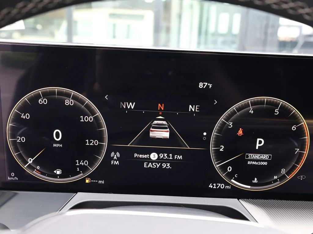 Certified Used 2025 Red INFINITI LUXE image 45
