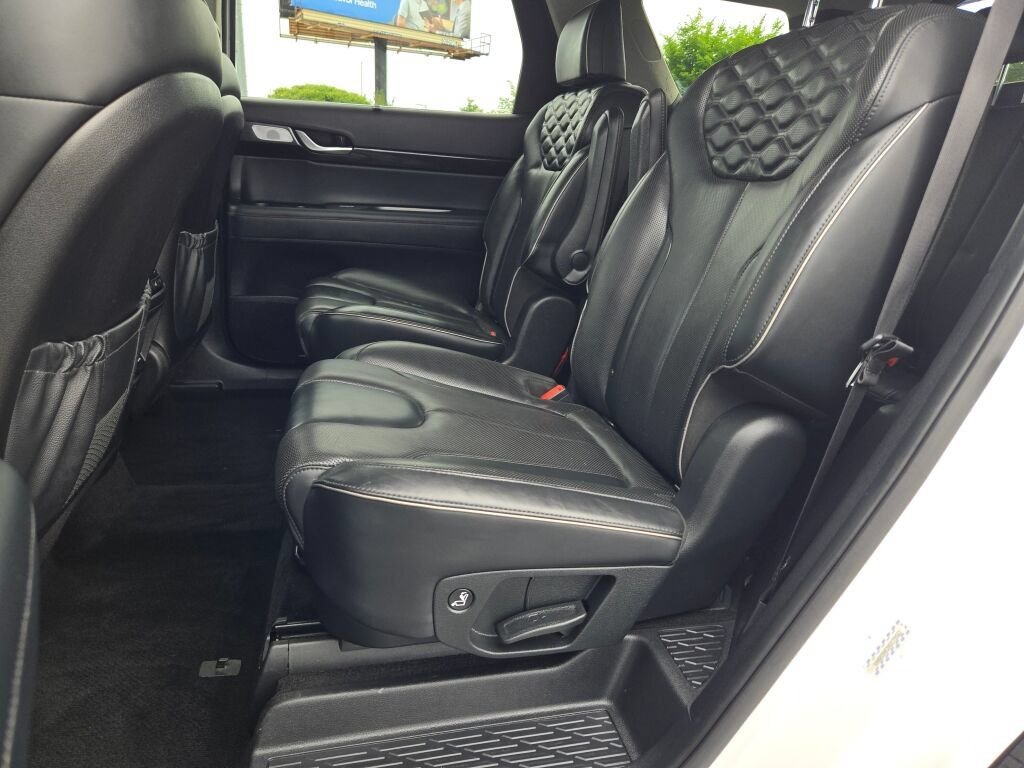 Used 2021 White Hyundai Limited image 20