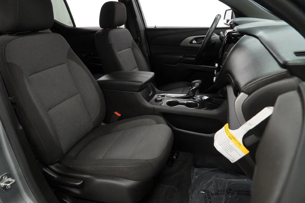 Used 2023 STERLING GRAY METALLIC Chevrolet LT Cloth image 47