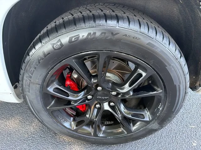 Used 2015 White Jeep SRT image 20
