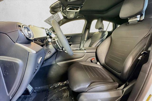 New 2027 Polar White Mercedes-Benz AMG® GLC 53 image 48
