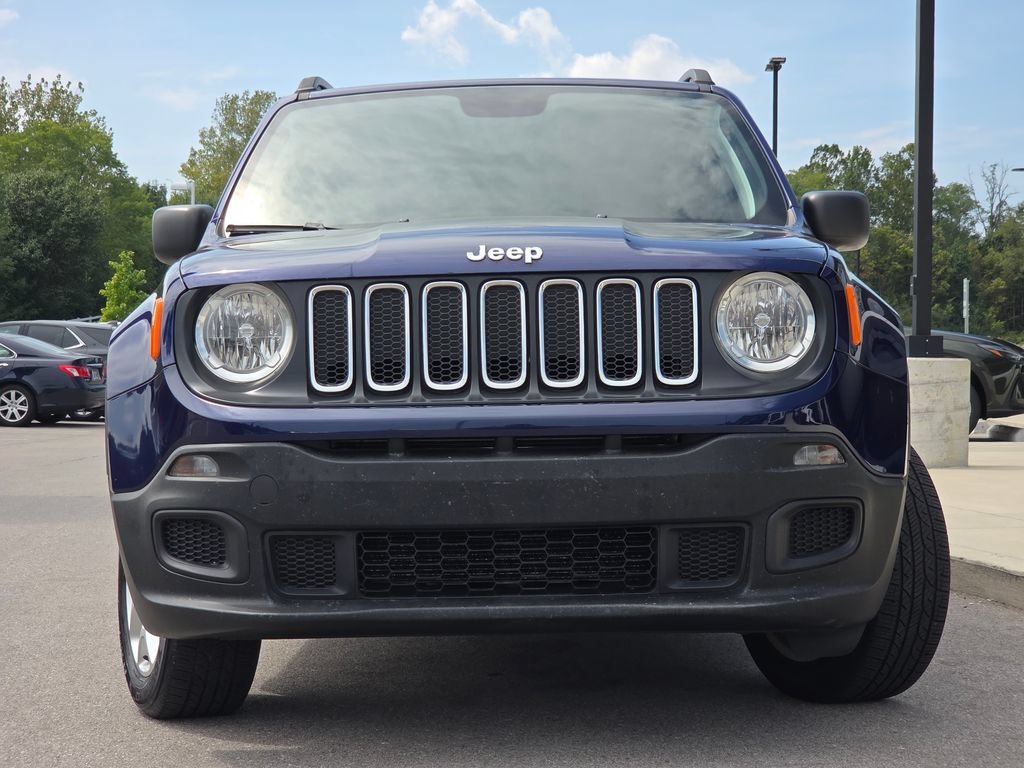 Used 2018 Jetset Blue Jeep Sport image 3