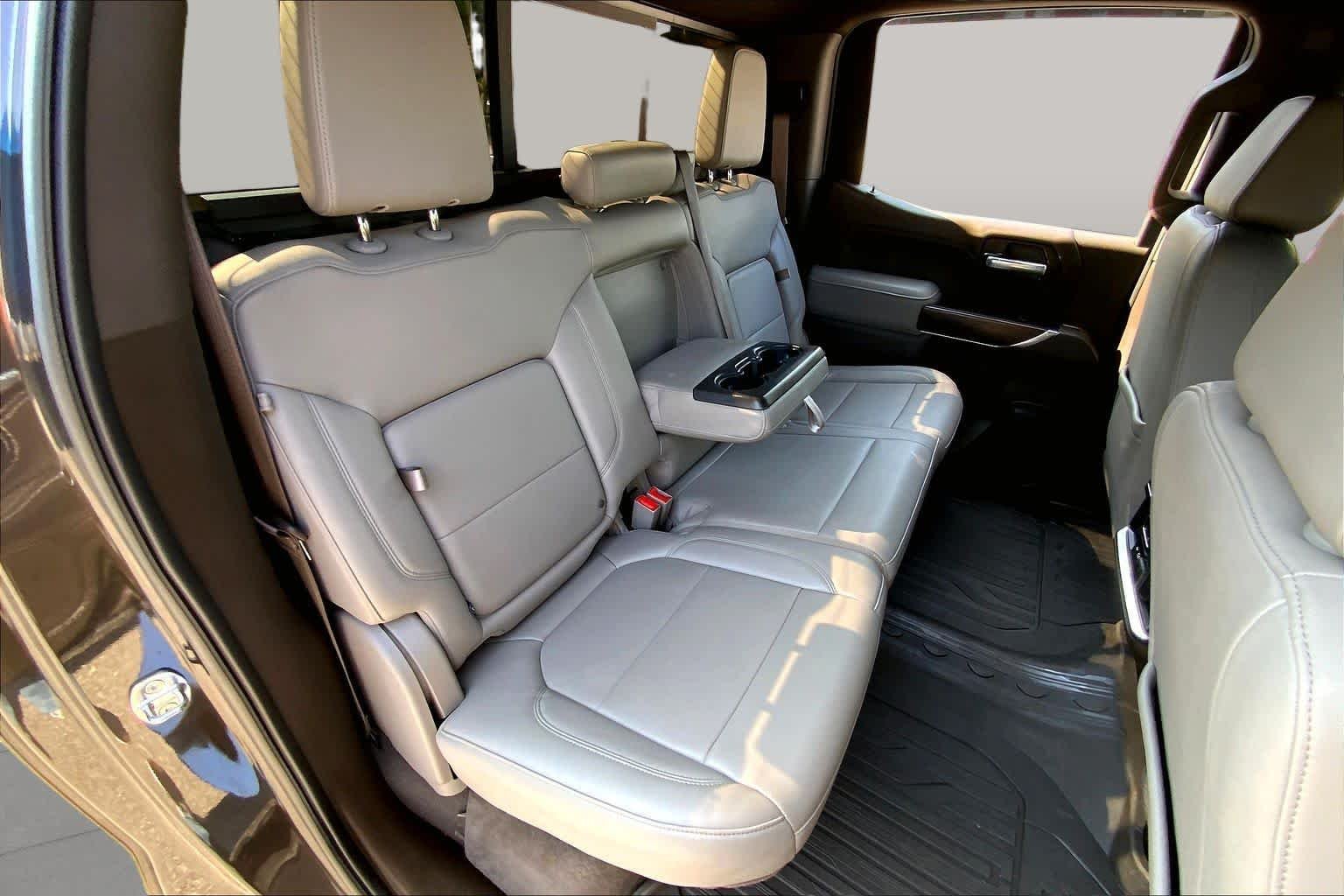 Used 2021 Brownstone Metallic GMC SLT image 20