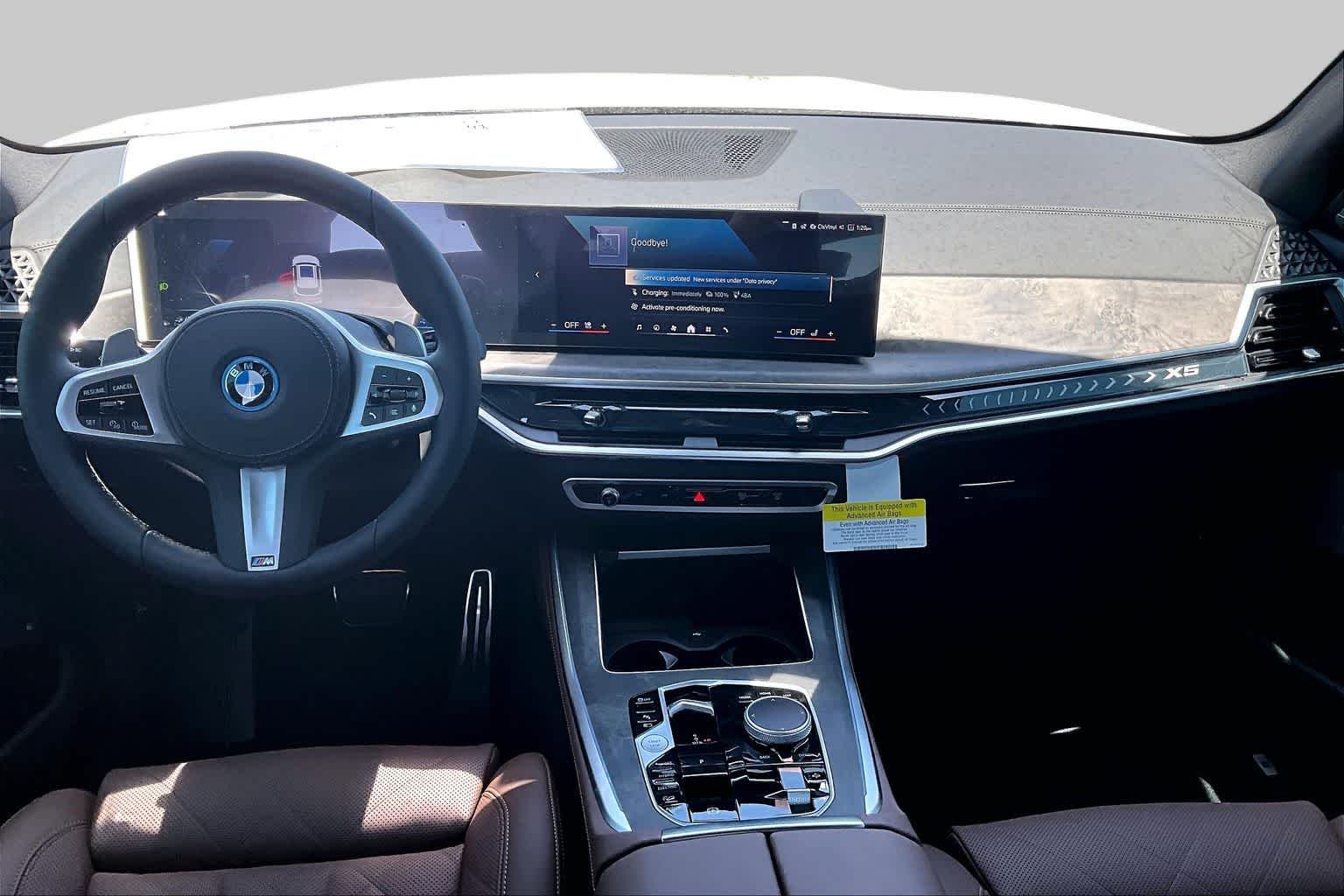 New 2026 Mineral White Metallic BMW xDrive50e image 5