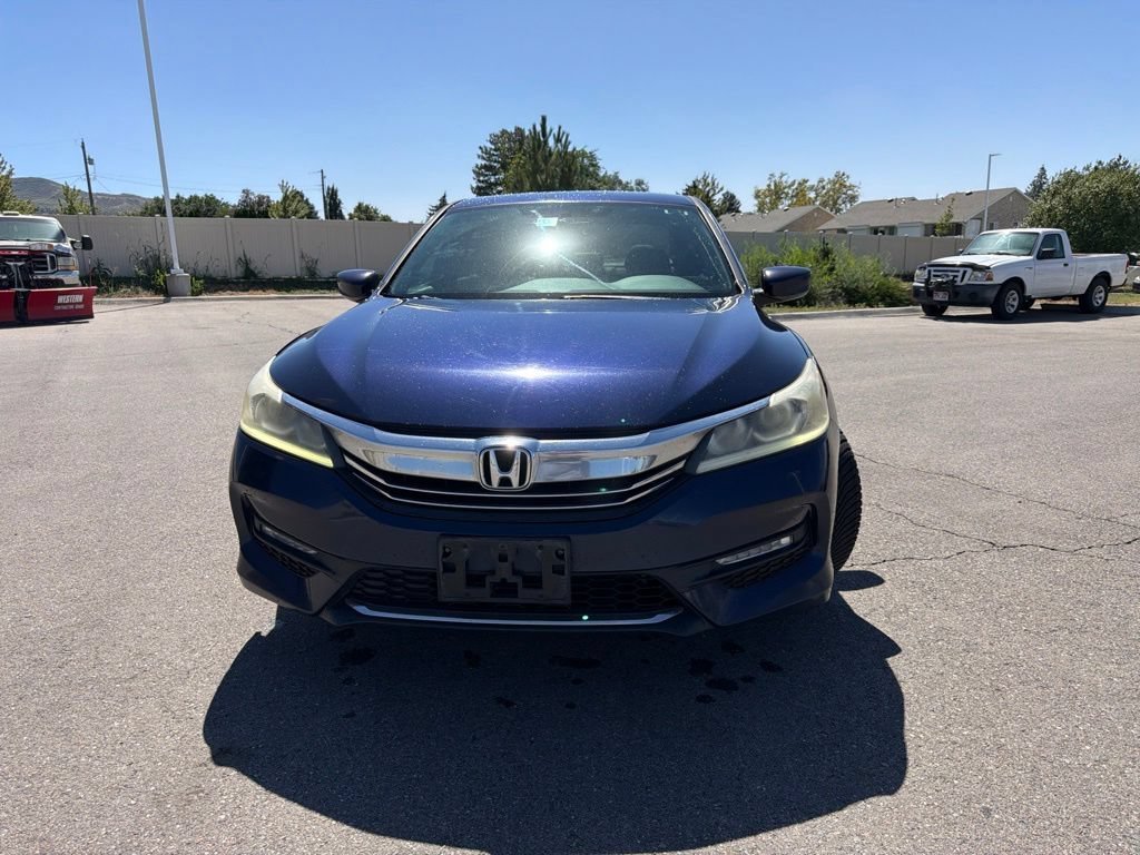 Used 2017 Honda Accord Sport SE with VIN 1HGCR2F10HA131421 for sale in Bountiful, UT