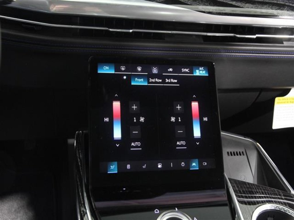 2025 Cadillac Escalade IQ Luxury 1 - Photo 15