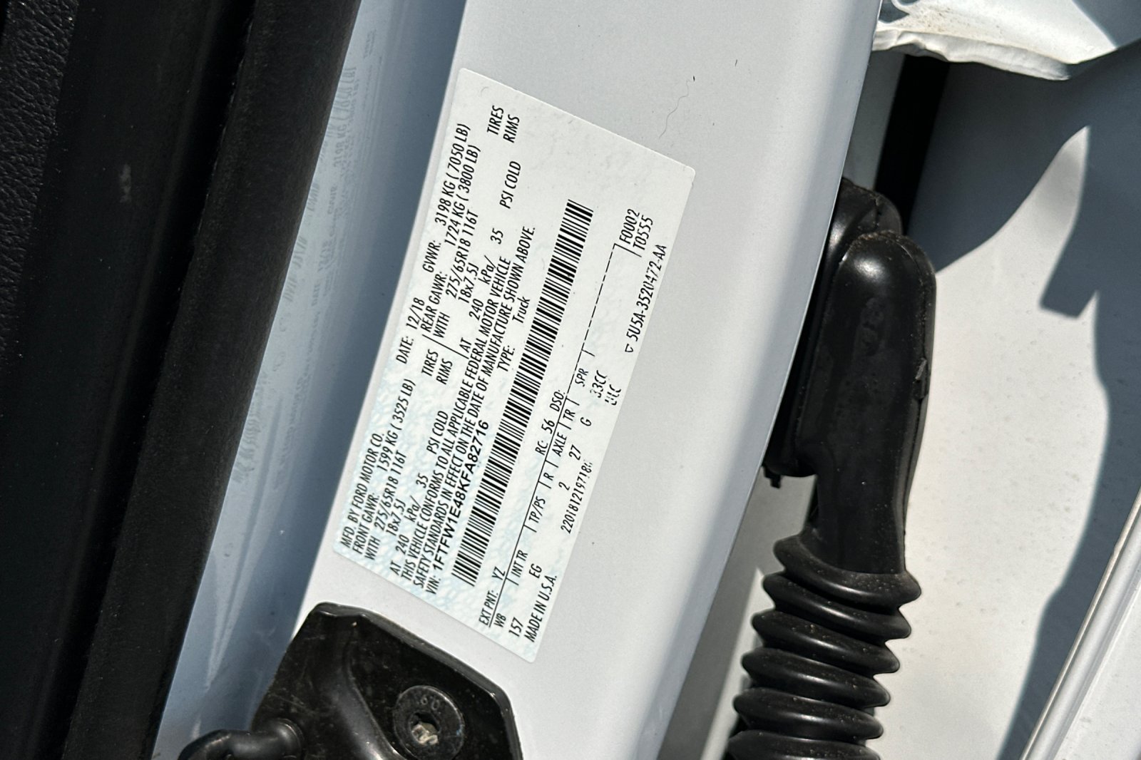 Used 2019 White Ford Lariat image 28
