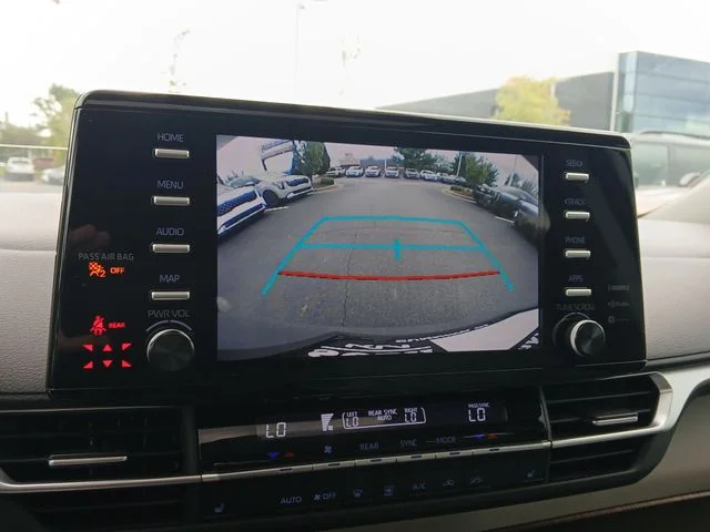 Used 2023 Silver Toyota XLE image 23