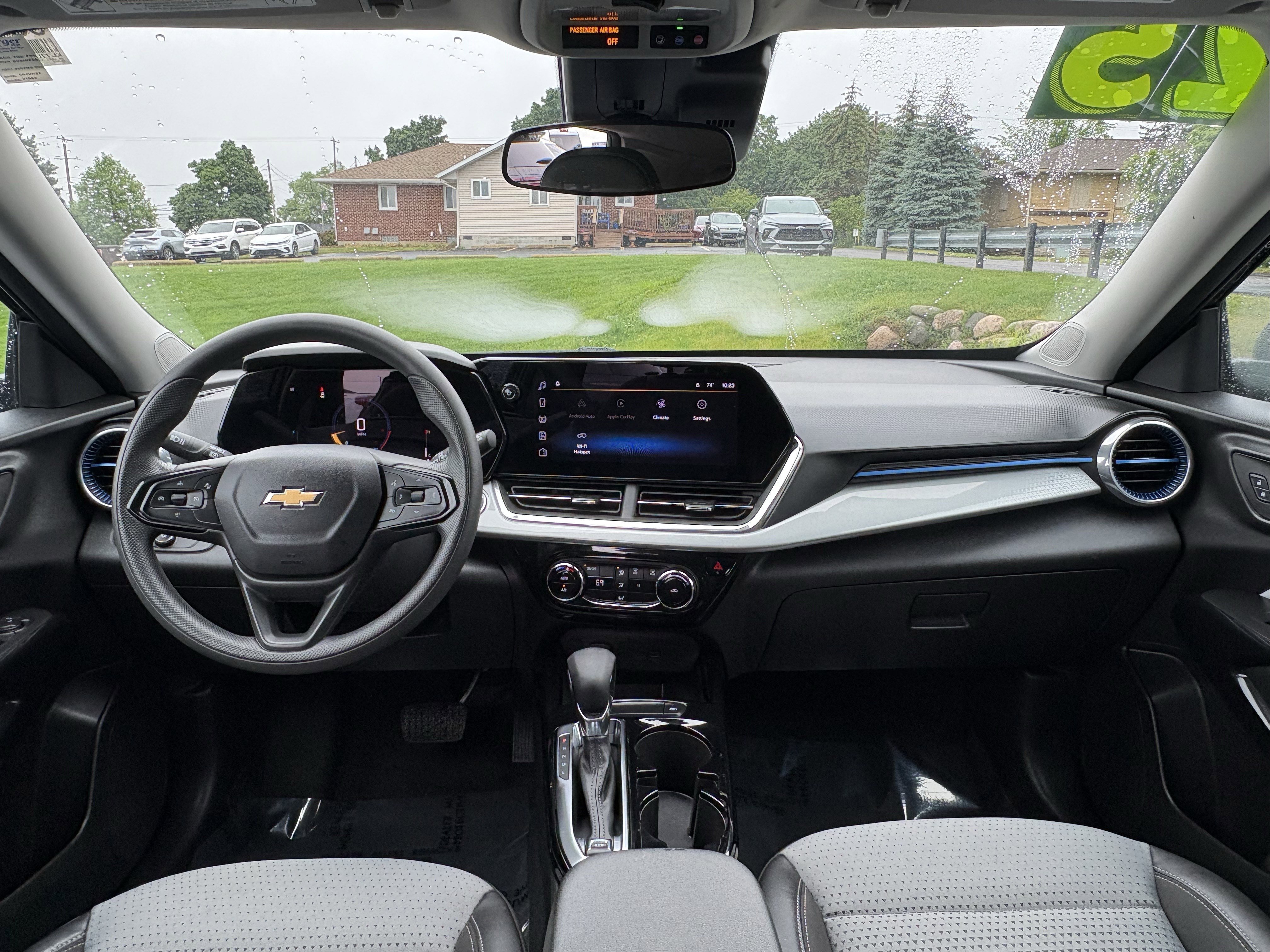 Used 2025 Mosaic Black Metallic Chevrolet LT image 19