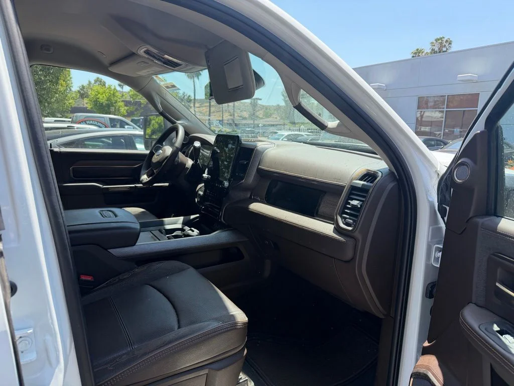 Used 2025 White Ram Limited image 15